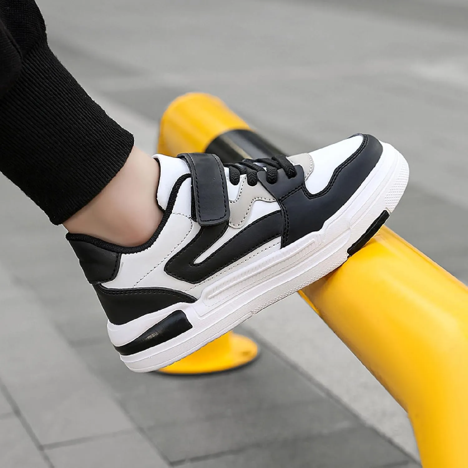 Boys Girls Low Top Skate Sneakers Kids Comfortable Casual Running Tennis Shoes