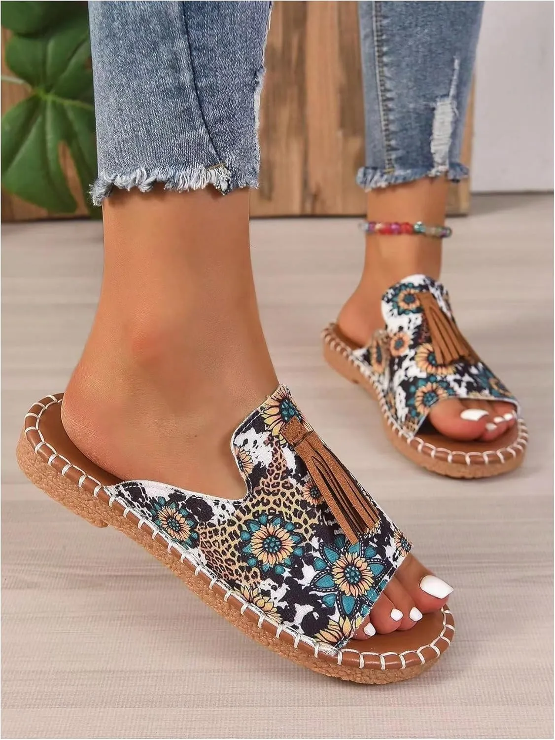 GORGLITTER Women's Rainbow Colorful Summer Flat Sandals 2025 Boho Beach Vacation Slides Shoes