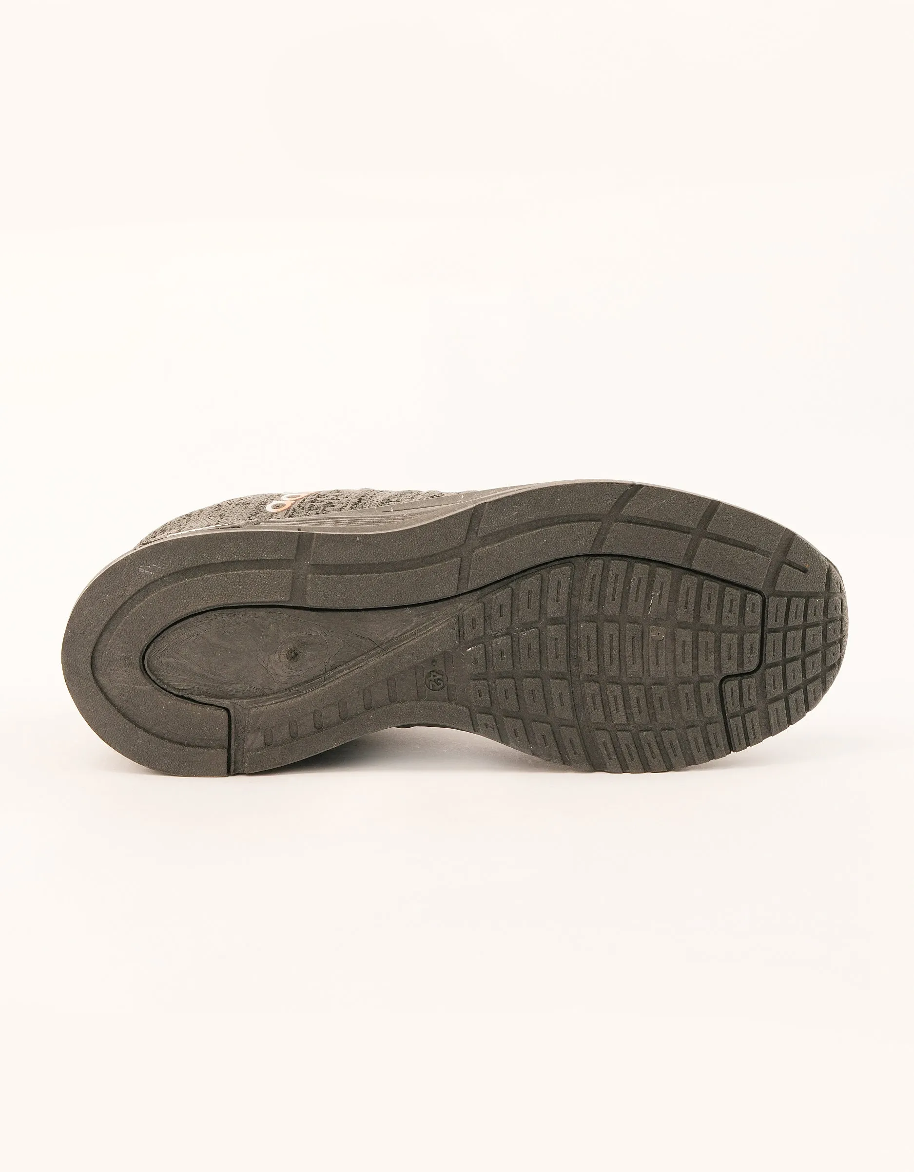 Men Super Mesh Sneakers