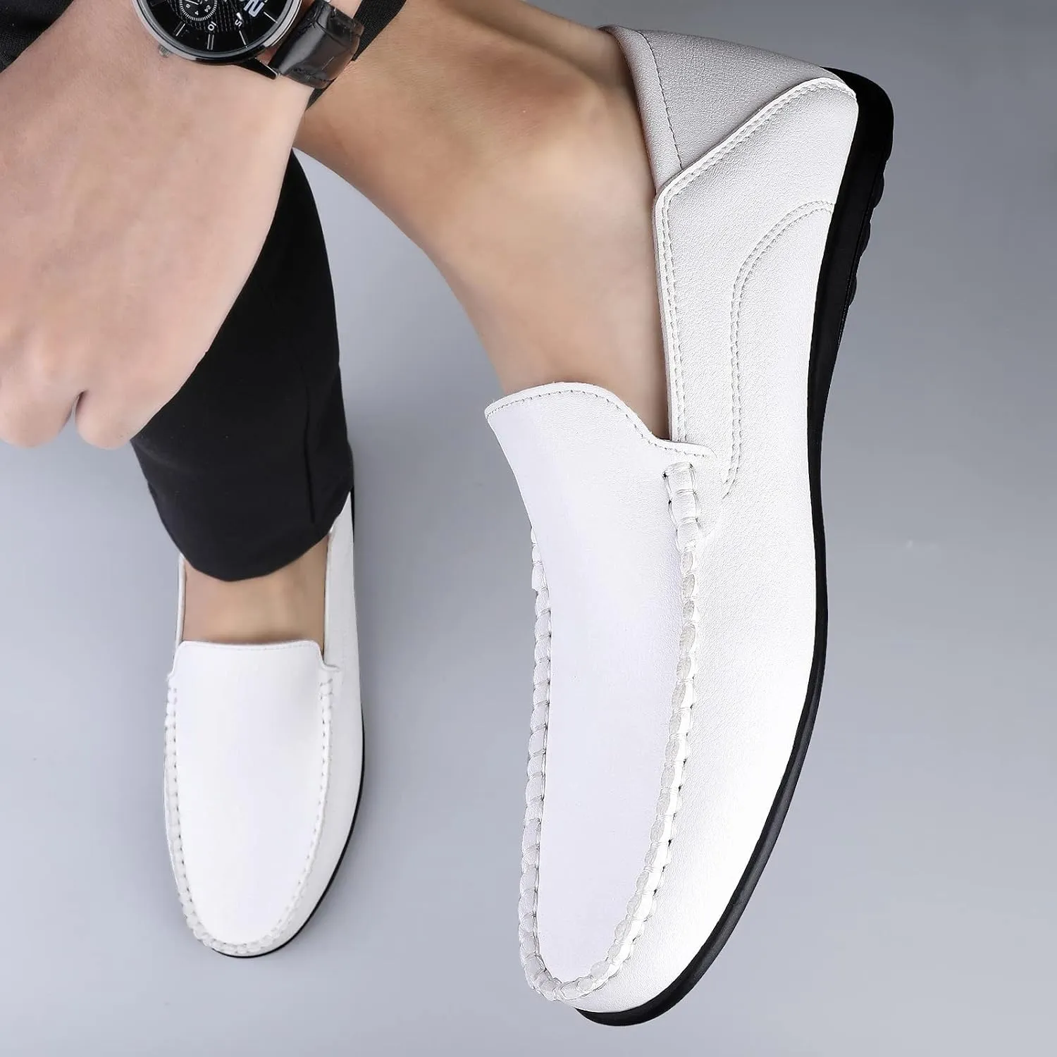 Men's Vintage Hand Stitched Leather Loafers Comfortable Slip On Soft Sole Moccasin Boat Shoes Stylish Casual Driving Walking Dress Flats for Business
