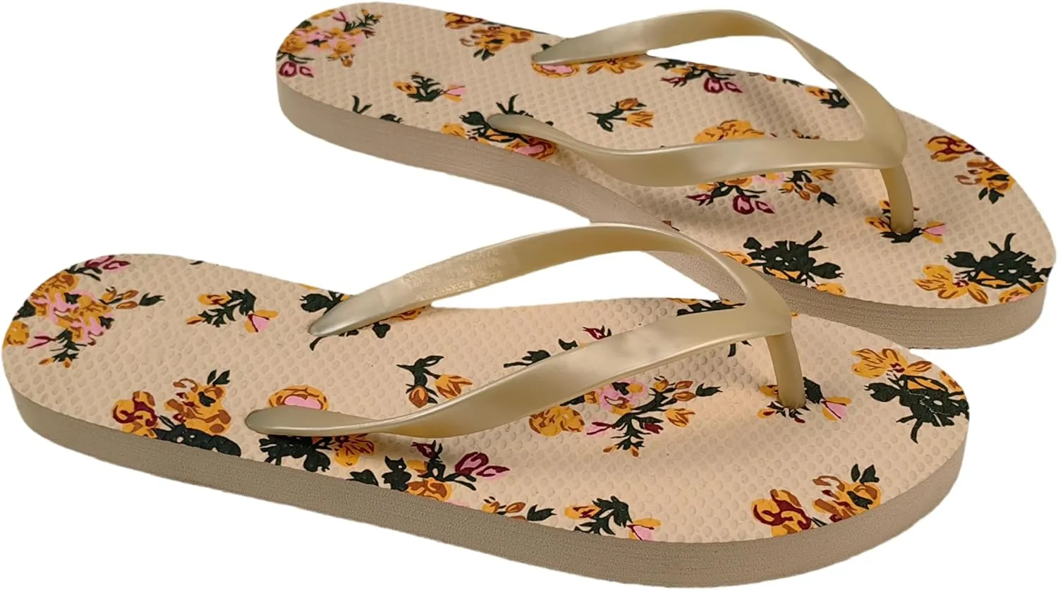 MOLERFO Stylish Female Flip-Flops: Discover the Perfect Pair for Your Active Lifestyle, Combining Fashion-Forward Design
