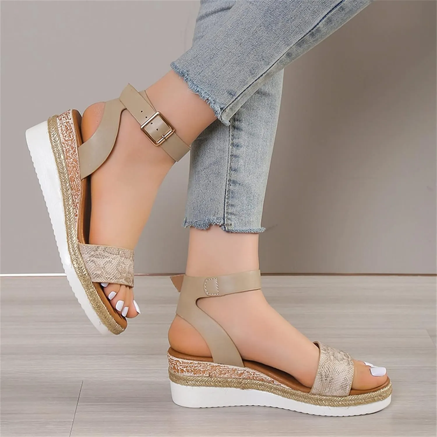 Platform Wedge Sandals for Women Comfortable Ankle Strap Wide Width Espadrilles Wedges for Women 2025 Summer Open Toe Low Heel Sandals Casual Sandals Ladies Strappy Sandals ﻿