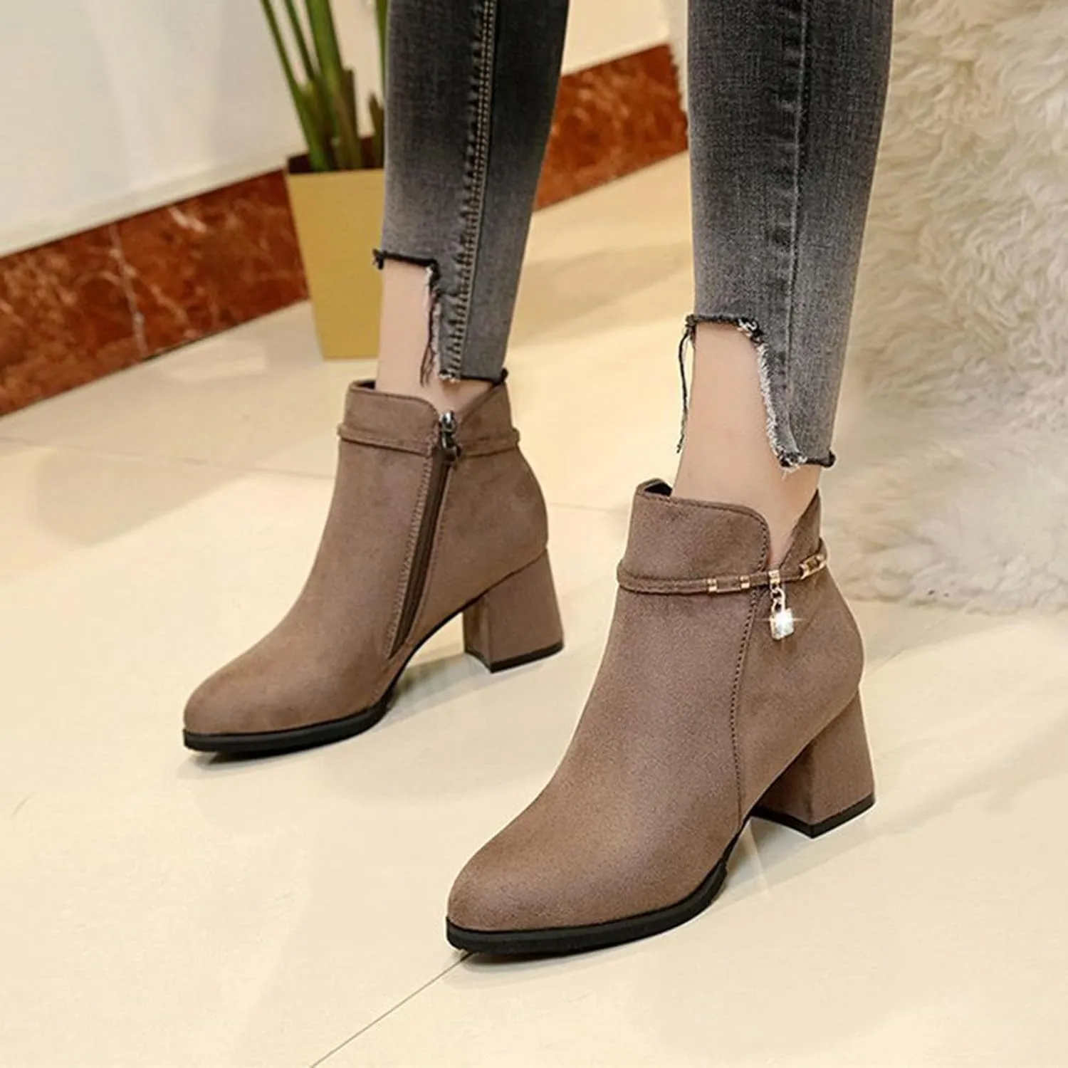Shoes for Woman Large Size Fringe Back Zipper Short Boots Anti Slip Chunky Heel Snow Boots Classic Outdoor Boots